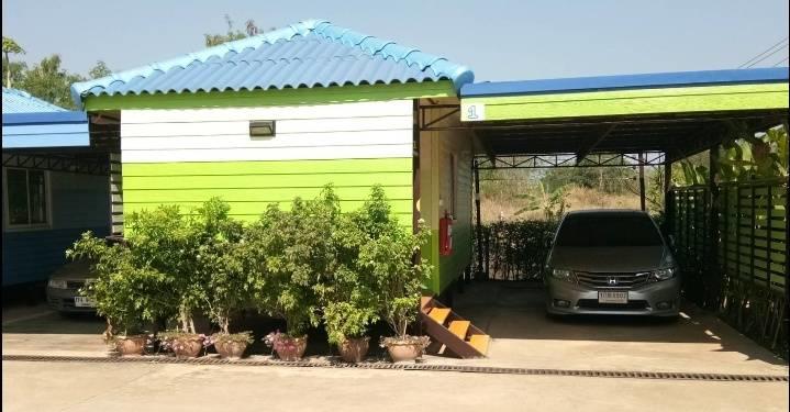 Hi Tech Resort Kabin Buri Екстер'єр фото